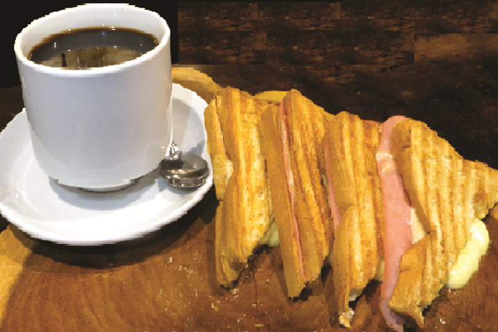 Sandwich mixto simple